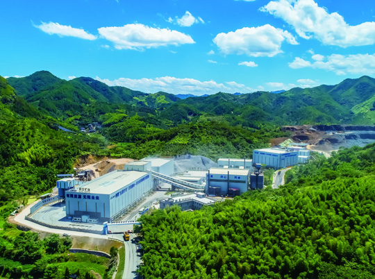 全球最大機(jī)制砂生產(chǎn)線成功封頂！湖北省砂石資源迎來利好消息