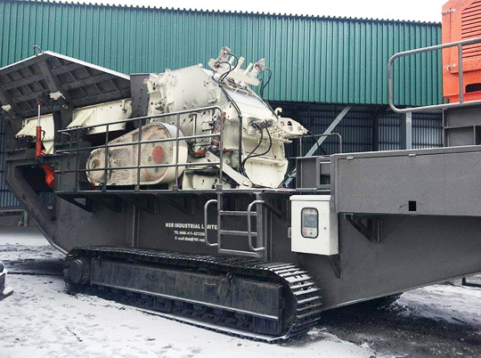 紅星履帶破——“春風(fēng)吹，戰(zhàn)鼓擂”嚴(yán)苛工況誰怕誰？